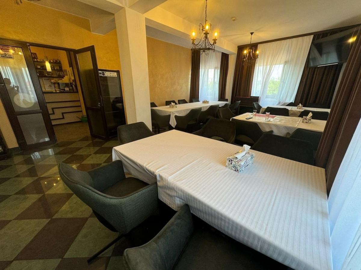 Tomis Pensiune Băile Felix Extérieur photo